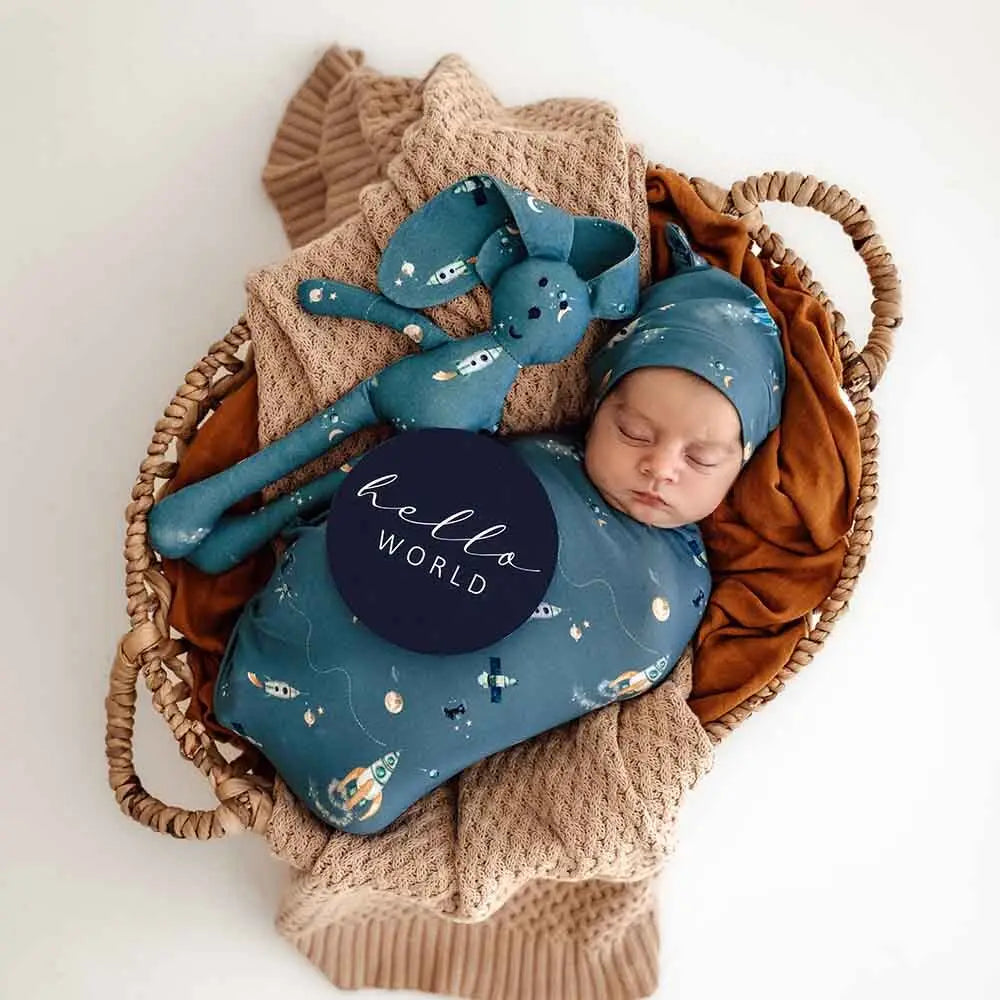 Snuggle Hunny - Rocket Organic Snuggle Swaddle & Beanie Set